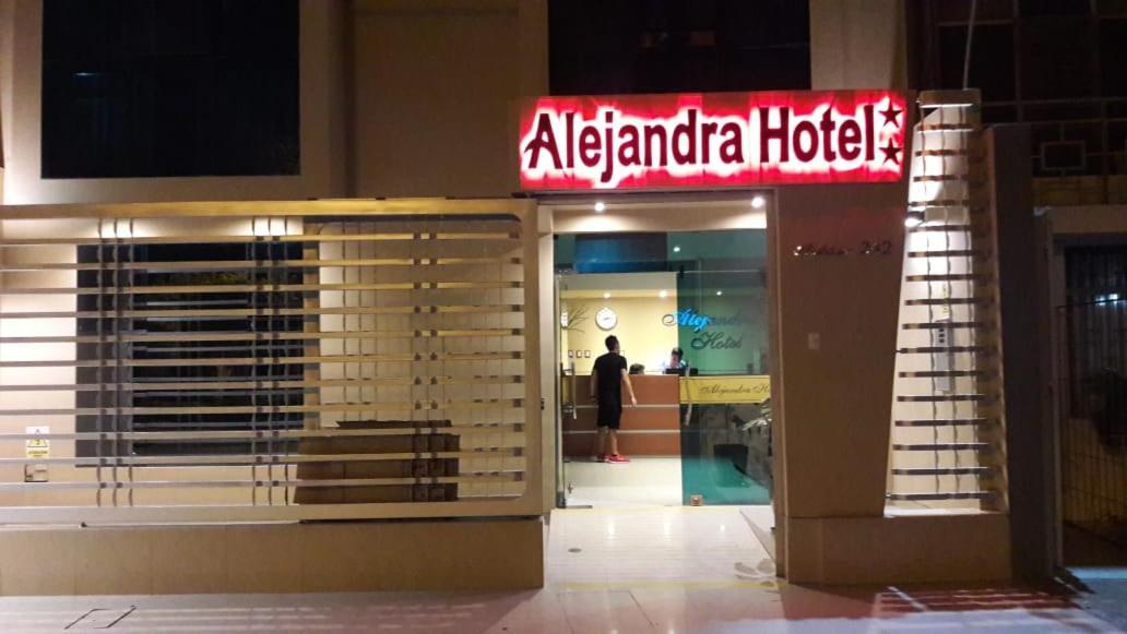 Alejandra Hotel Chiclayo Exterior photo